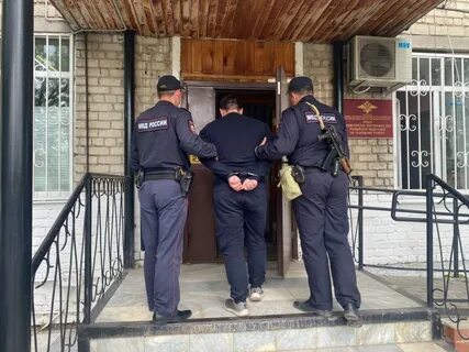 Звонит участковый