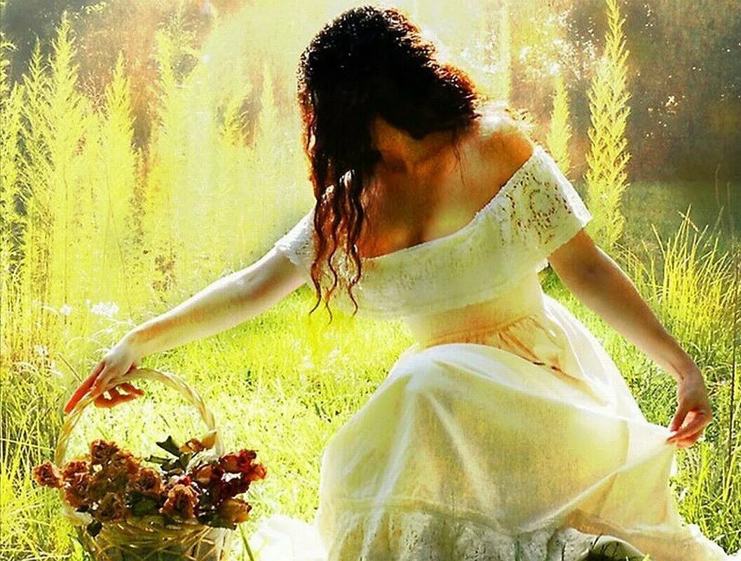 Весна в душе девушки. Счастье нежности и любви. Женщина на природе. Весна любовь. Любовь на разных берегах.