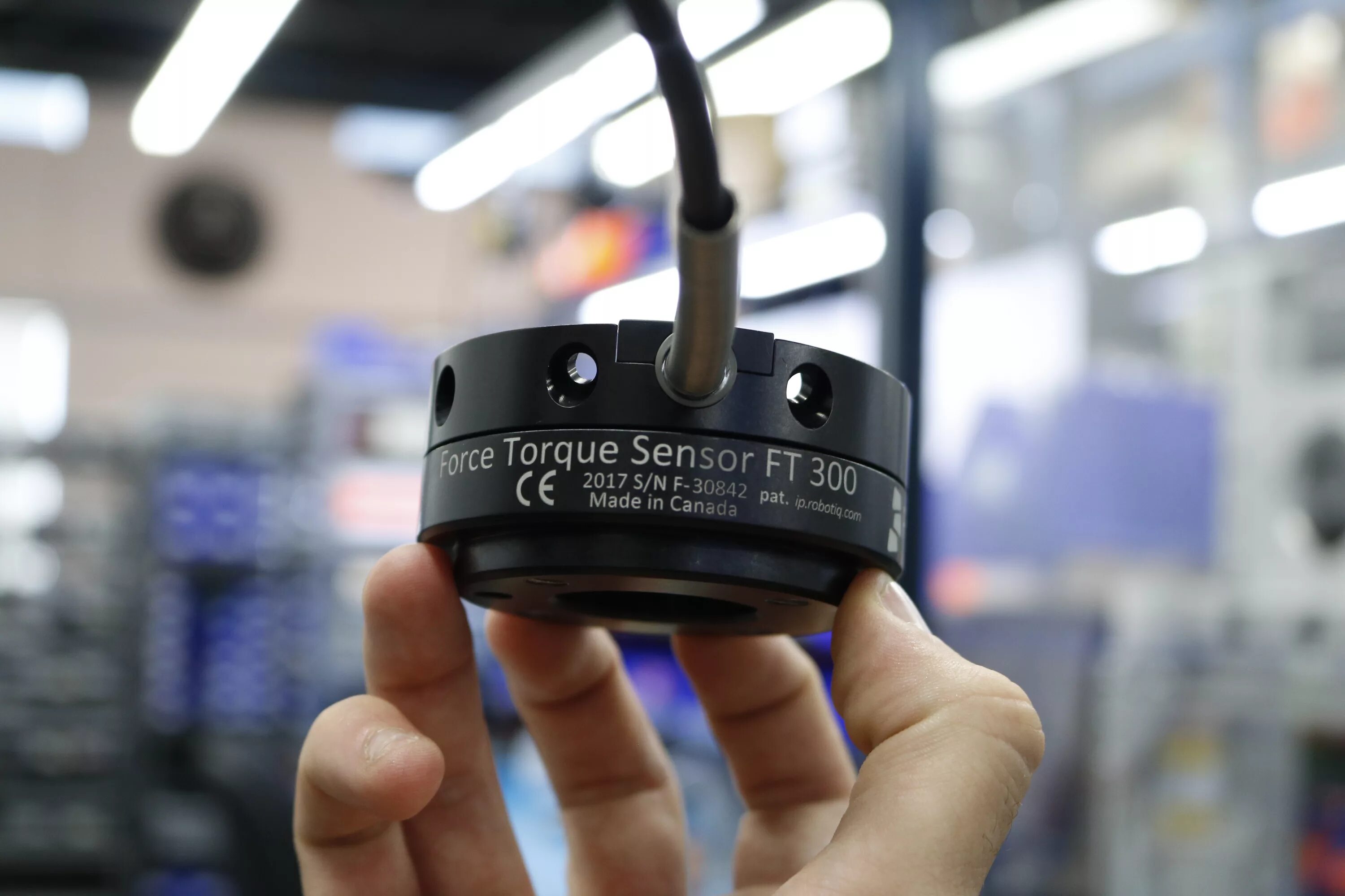 Torque sensors. Силомоментный датчик для робота. torque sensor. torque-сенсор это. микро силомоментный датчик.