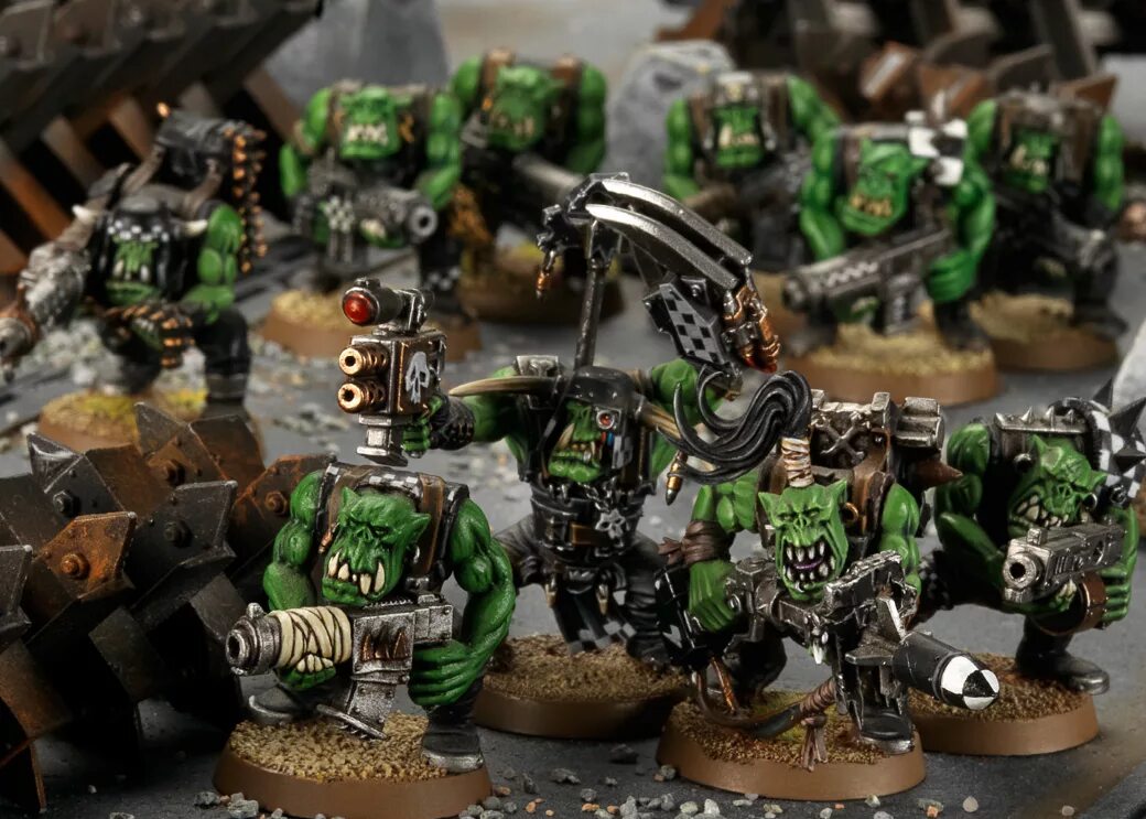 Warhammer 40000 toy. Орки вархаммер 40000. Warhammer 40k Ork Boyz. Орки вархаммер 40к. Орки вархаммер 40000 НОБЫ.