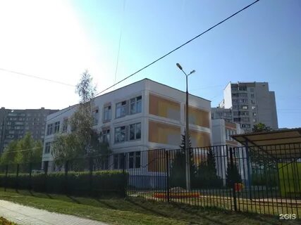 В саду зеленоград