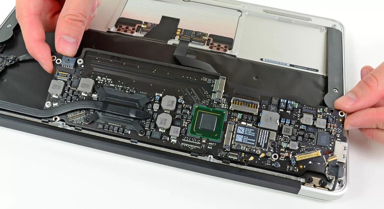 Macbook pro a1708. Плата макбука. Плата макбука. Macbook pro a1708. A1534 macbook плата.