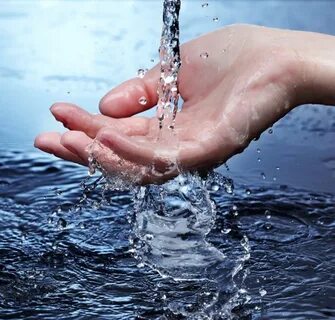 Картинка течет вода