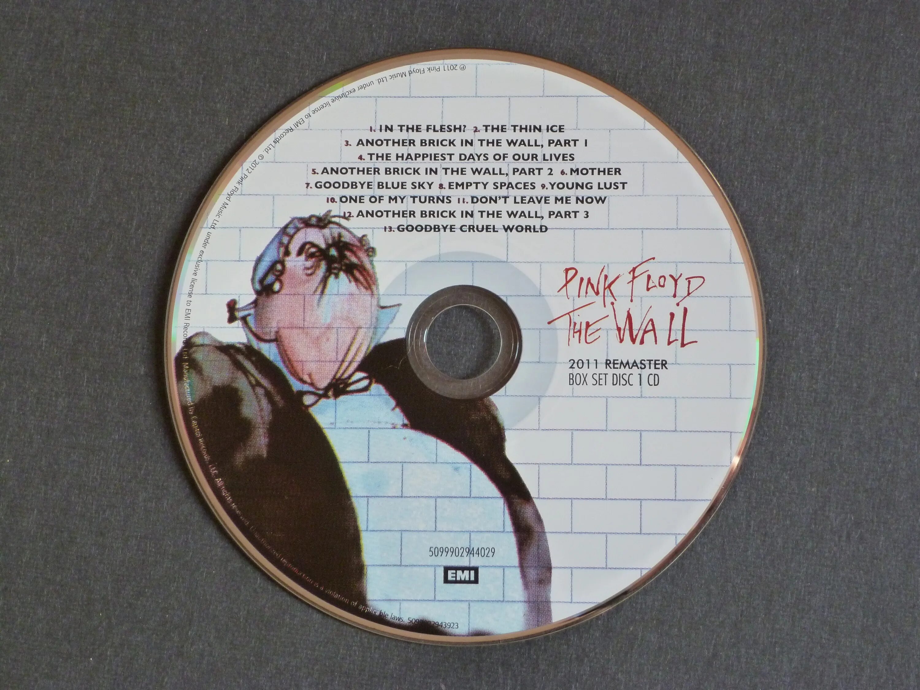 Пинк Флойд стена пластинка. Pink Floyd the Wall диск. Pink Floyd the Wall обложка. Pink Floyd 1979 the Wall обложка. Walls cover