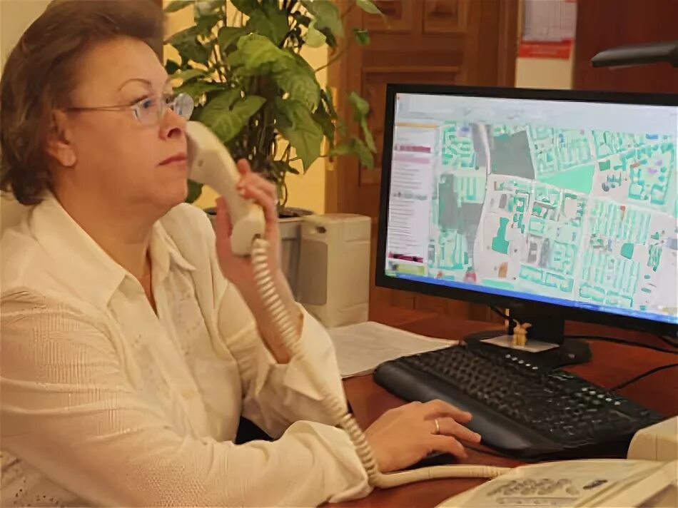 Номер телефона диспетчера. Кцсон голышманово. Диспетчер диспетчерской службы. Слоган для диспетчерской службы. Система 112 в еддс.