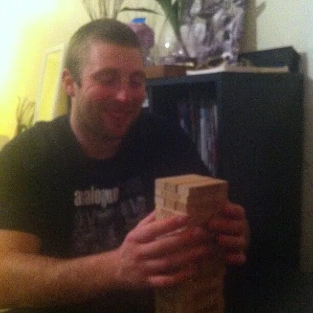 Президент ифла - кристин маккензи. Chris mckenzie. Chris mckenzie. Chris mckenzie с человеком. Chris mckenzie кубик.