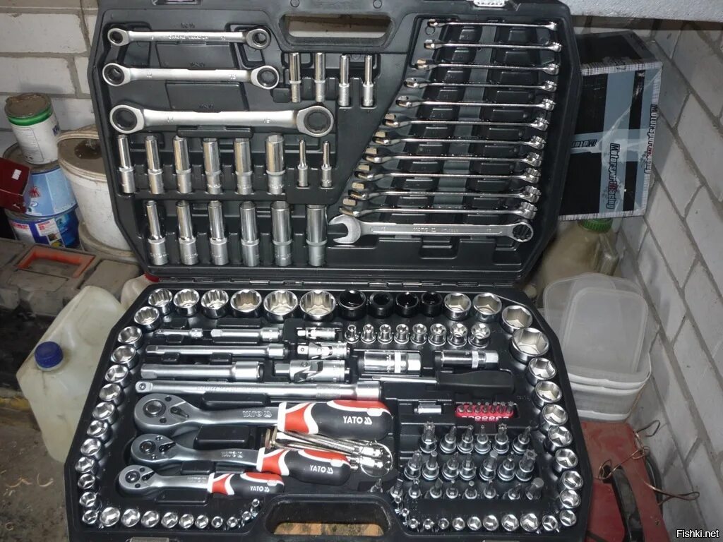 Наборы ключей и головок в чемодане. Набор ключей головочных s10-s55. Большой набор инструментов. Набор инструментов гараж. Самый большой набор инструментов в чемодане.