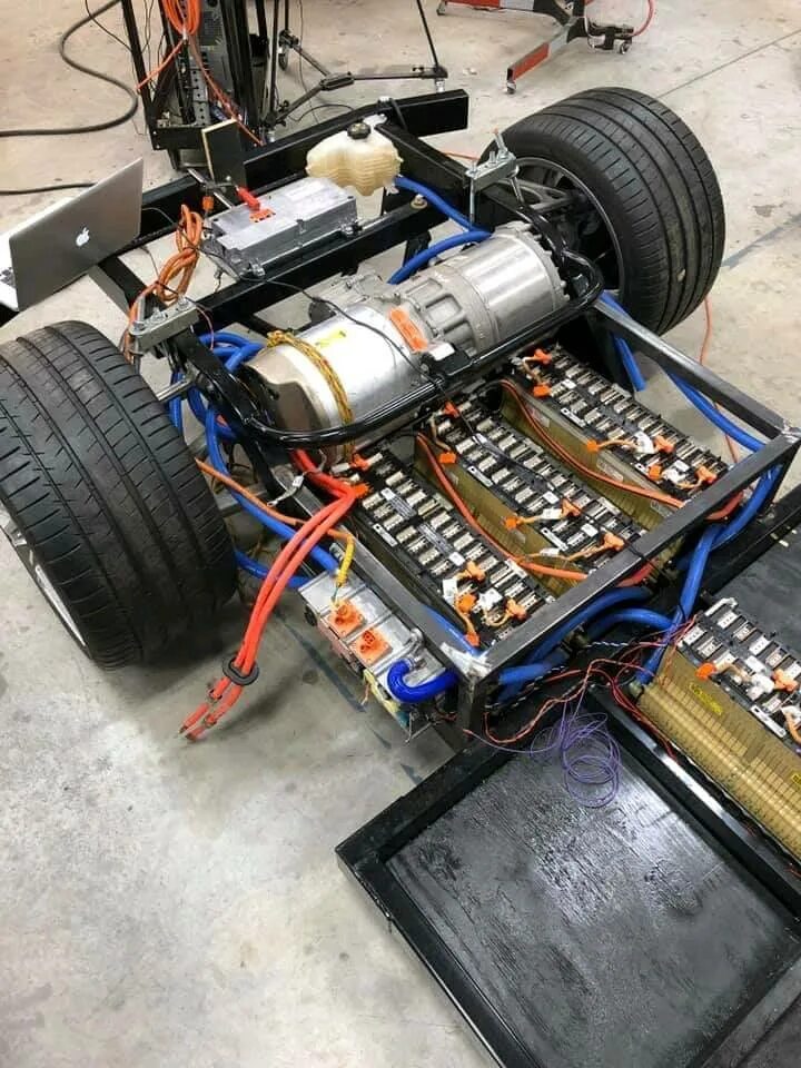 Электромобили самоделки. Самодельный электромобиль. Самодельный электрокар. Кит для переделки авто в электромобиль. Электрокарт своими руками.