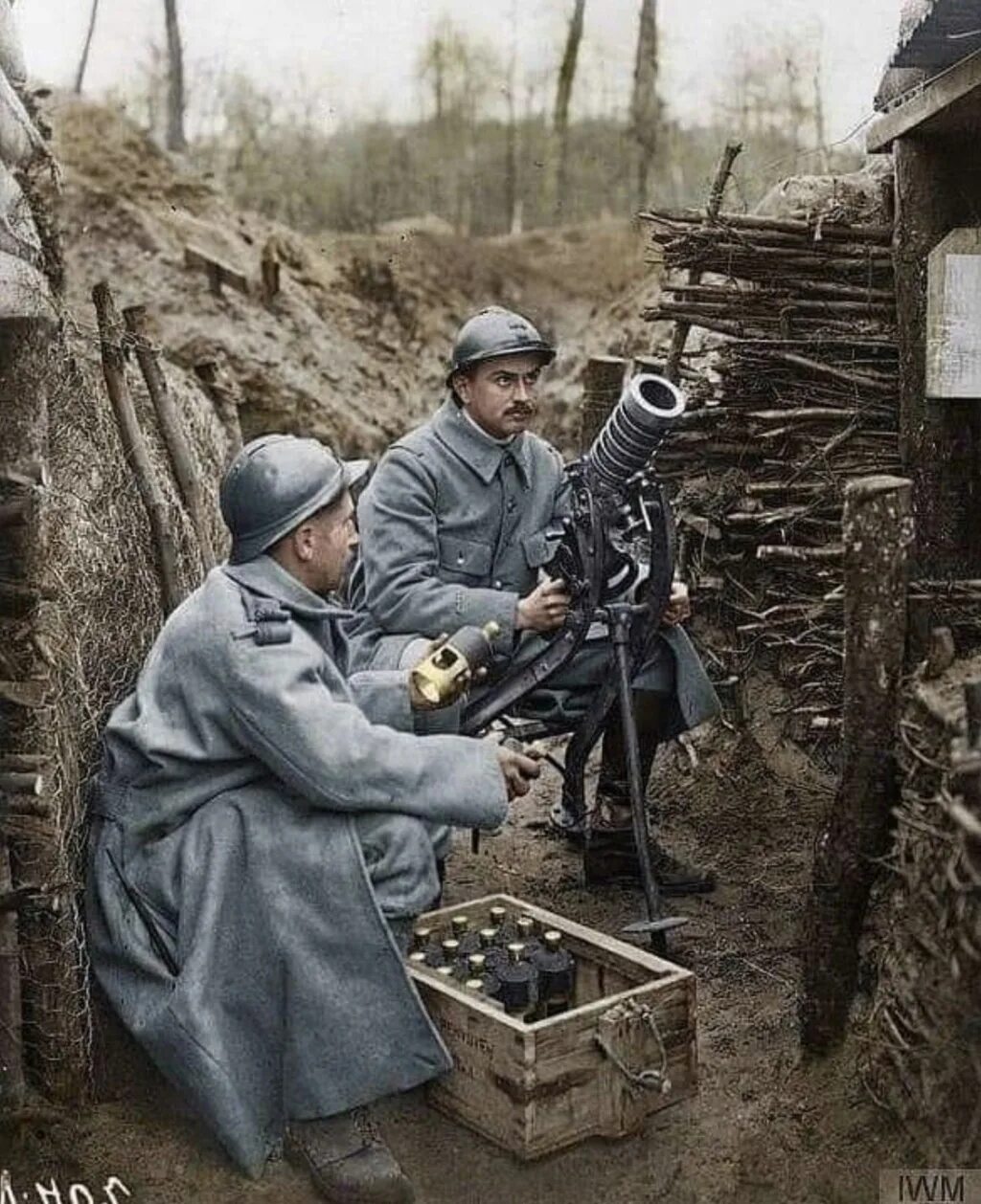 Военный отход. Немецкие солдаты 1 мировой войны в окопах. Солдаты Франции в окопах первая мировая.