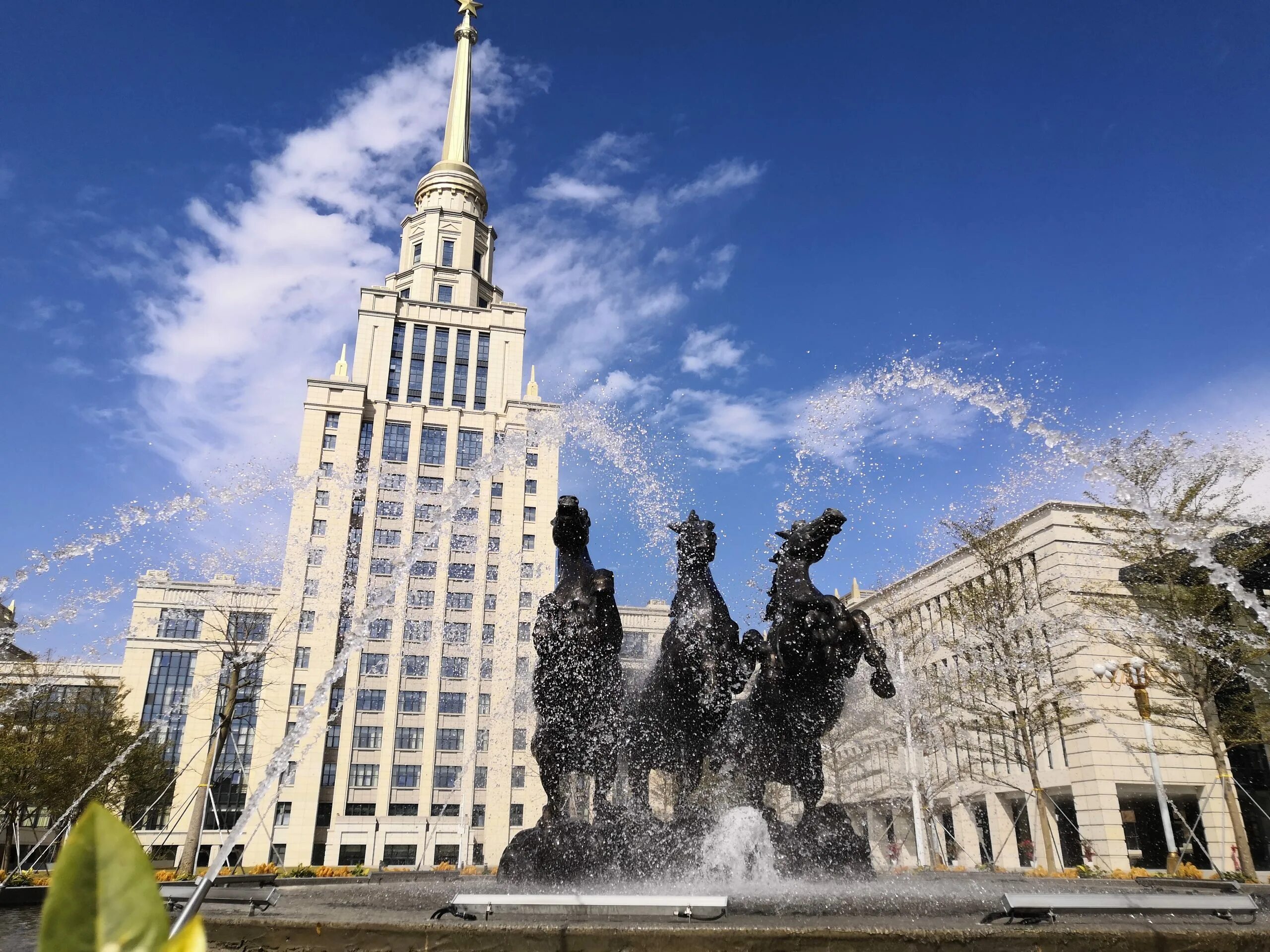 Мгу баку. Шеньжень МГУ. Университет МГУ ППИ. Филиал МГУ В Китае. Китай МГУ Шэньчжэнь.