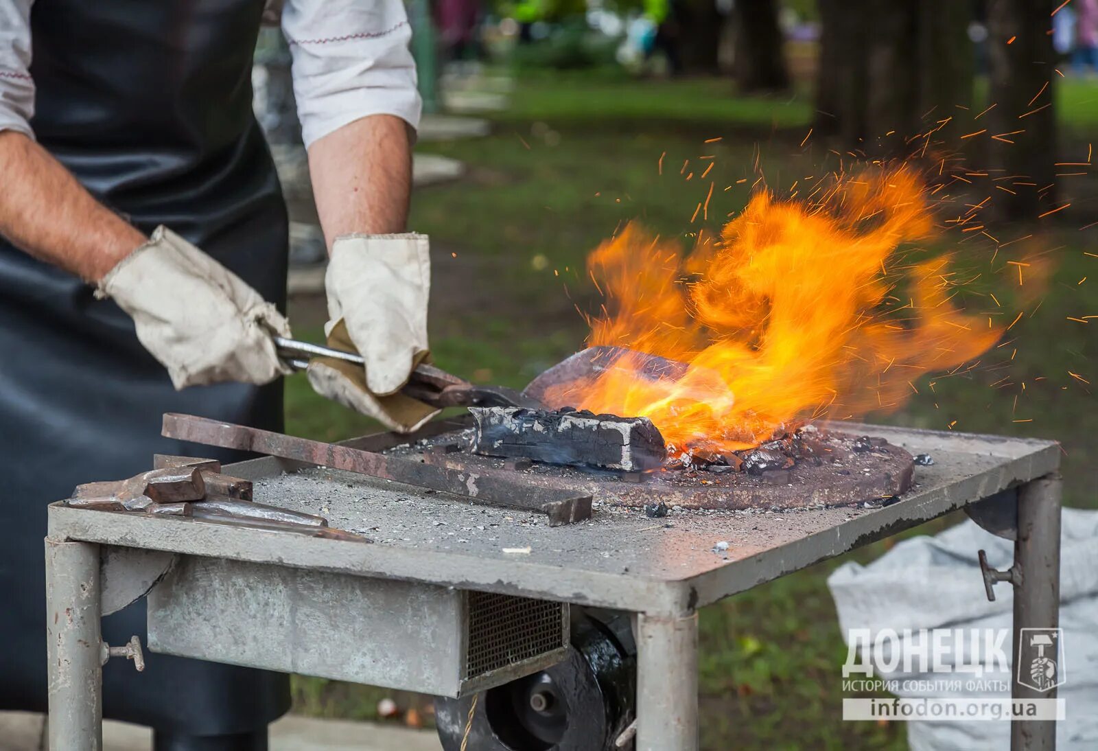 кузнечное мастерство. кузнечное мастерство. мастерство кузнеца. кузница кузнецова | angry andrew workshop. музей кузнечного мастерства.
