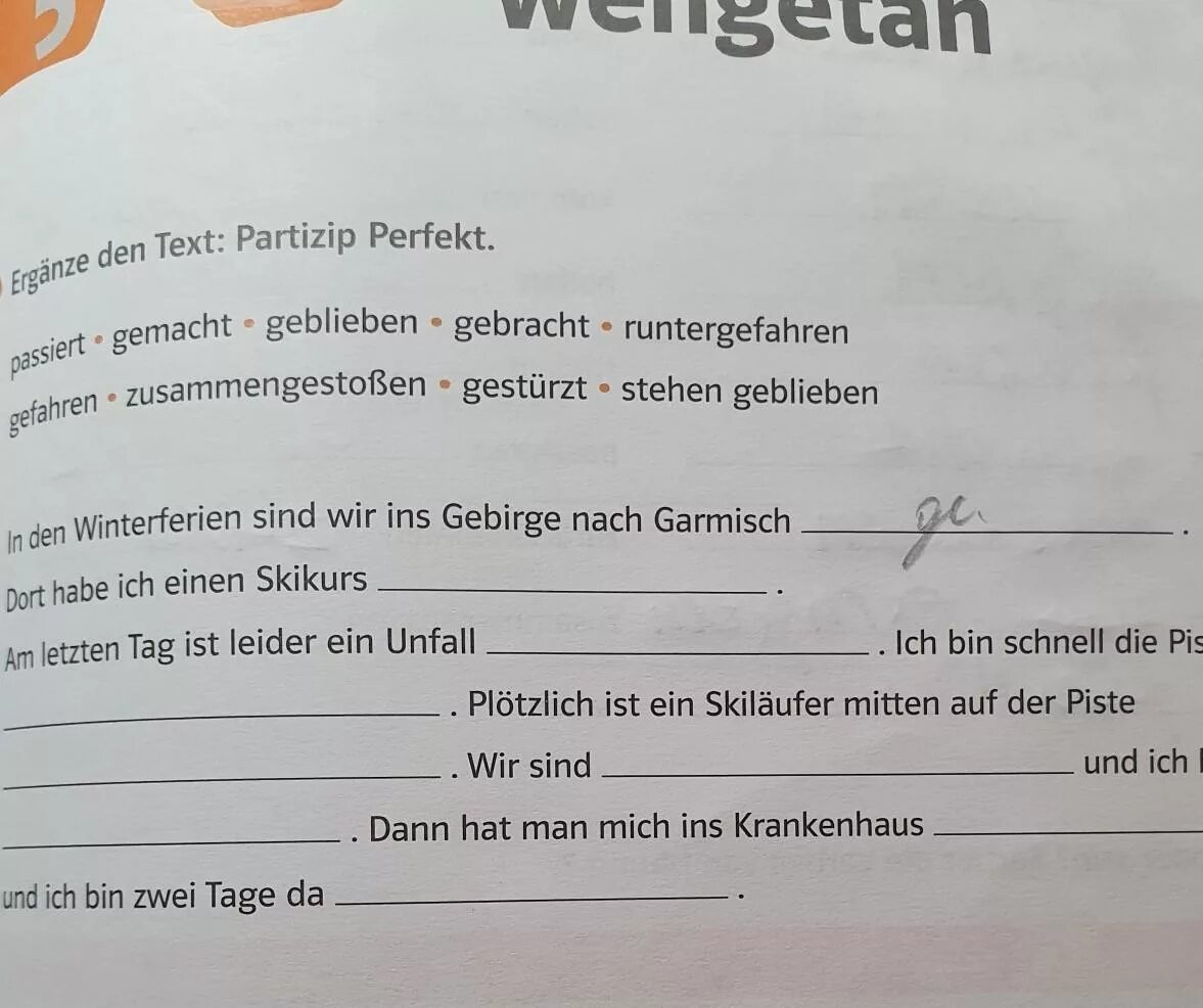 Lies den text und ergänze die Sätze 5 класс. Perfekt Partizip 2 интересное задание кроссворд. Задание den charakter beschreiben. Das wetter beschreiben schreib je einen text zu den Wetterkarten verwende alle Wörter ответы.