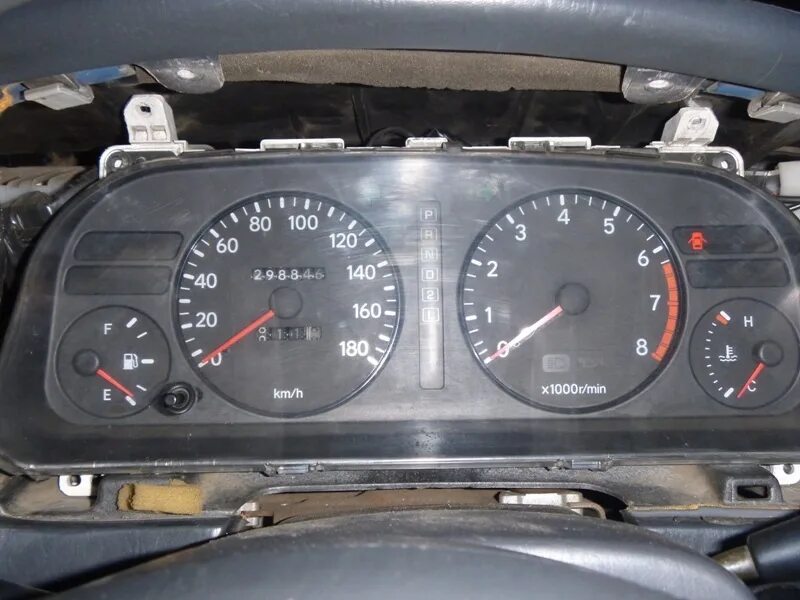 Sprinter 904 приборная панель. Панель с тахометром тойота. Панель с тахометром тойота. Приборка тойота королла 2. Honda odyssey тахометр.