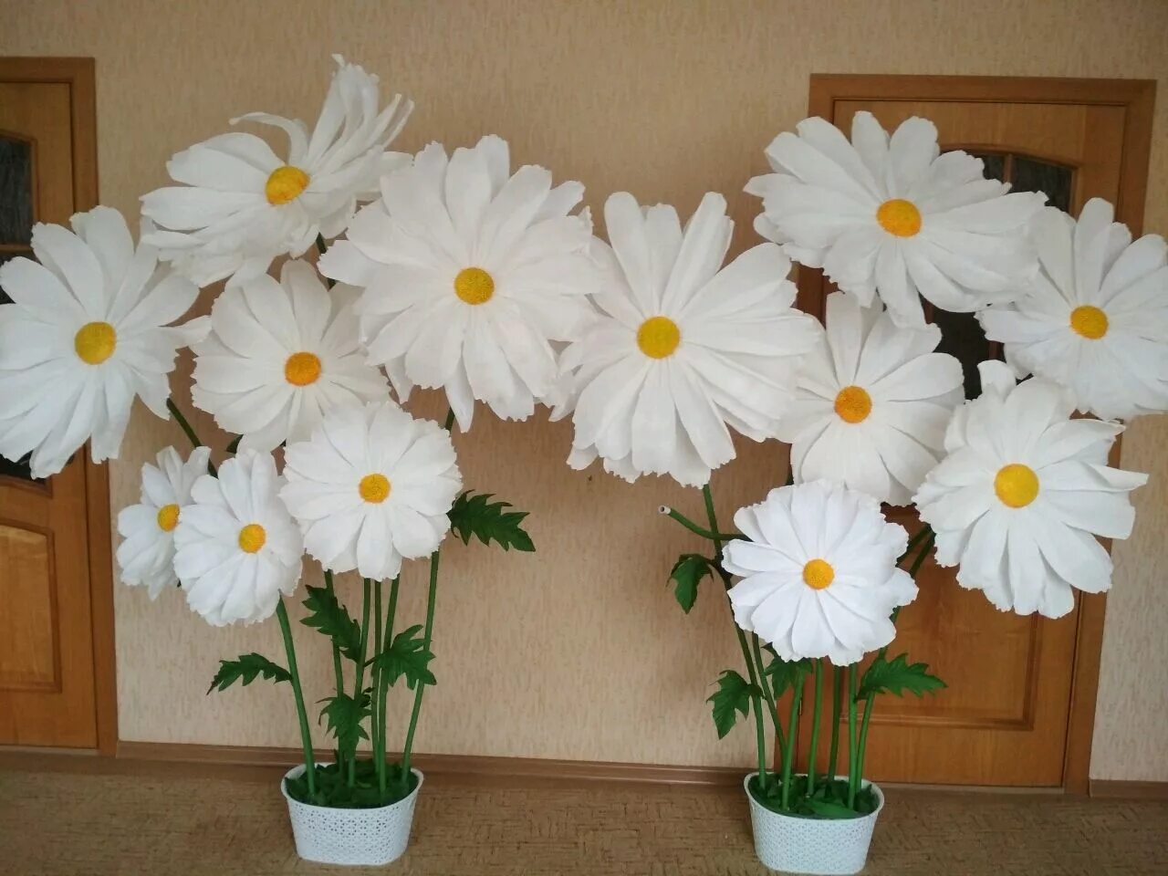 как сделать большую ромашку. объемная ромашка из бумаги. мастер класс ромашка. объемные ромашки. объемные ромашки.