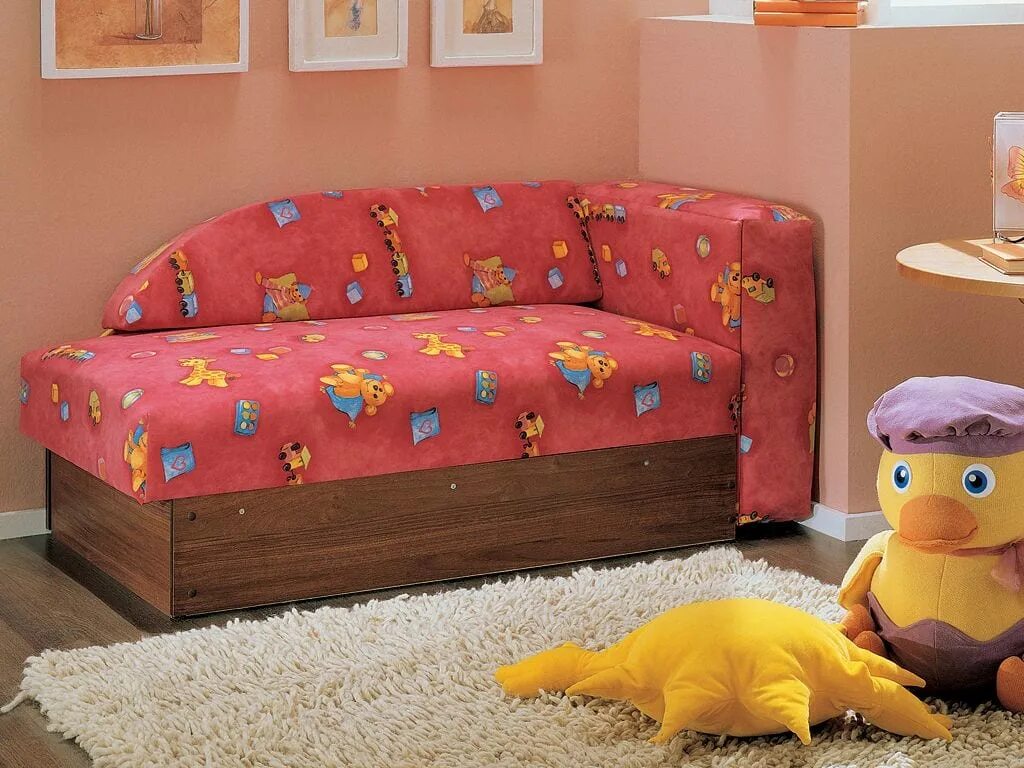 Детские кровати диваны от лет. Детский диван-кровать. Диванчики для детей. Детские диваны-кровати. Диван для детской комнаты.