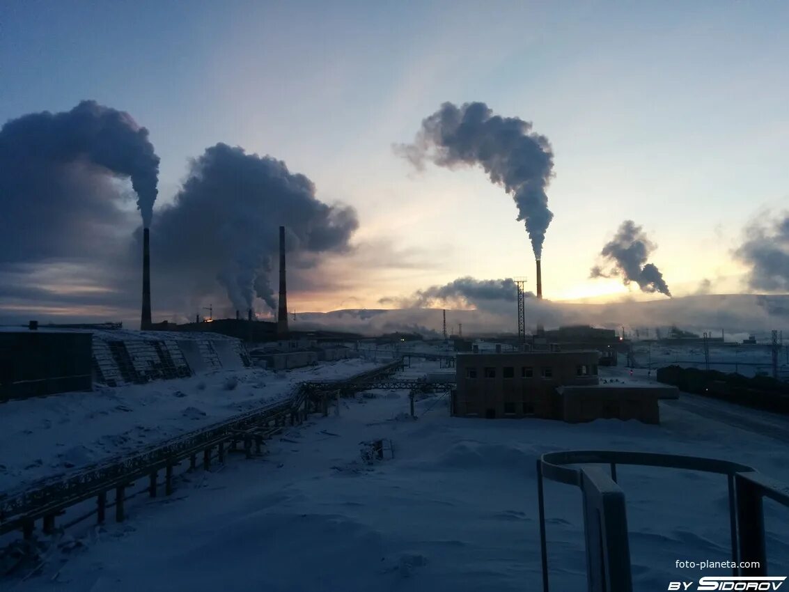 Норильский никель комбинат. Норильск заводы сайт. Норильский медно-никелевый комбинат. Надеждинский медный завод норильск. Завенягина.