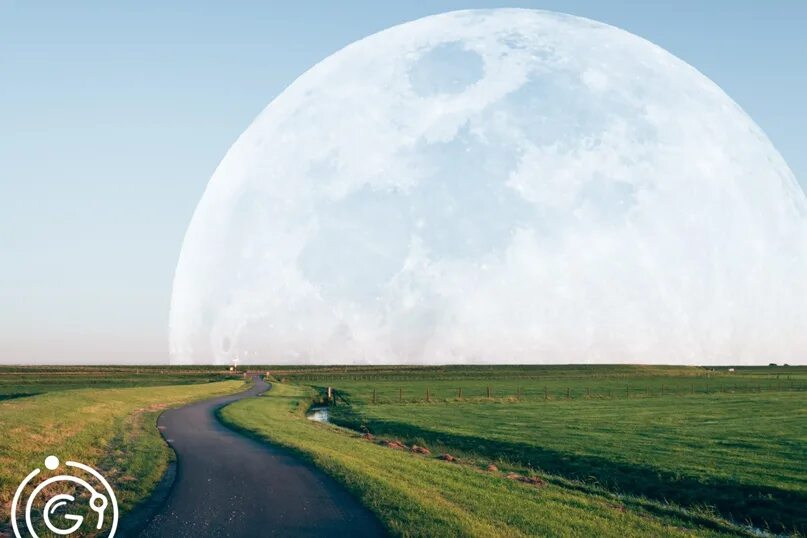 Шестьдесят тысяч километров. Огромная Луна. Планеты вместо Луны. Фото Луны высокого разрешения. Луна близко к земле.