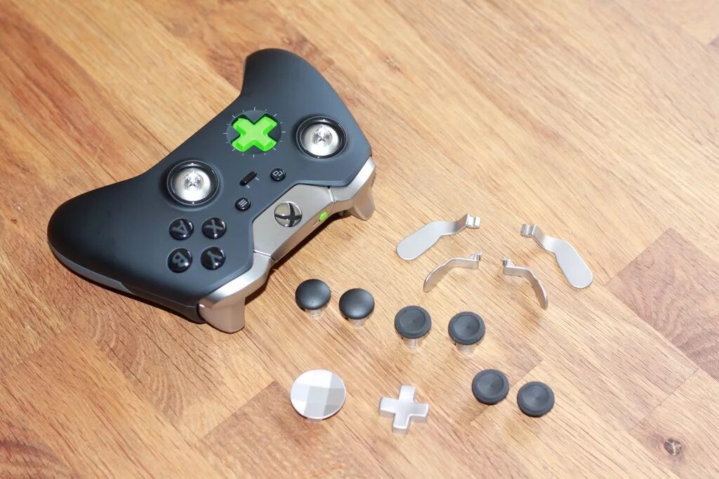 Купить xbox e. Xbox one Elite. Xbox геймпад Elite 3. Xbox Elite 1. Xbox Elite Controller 1.