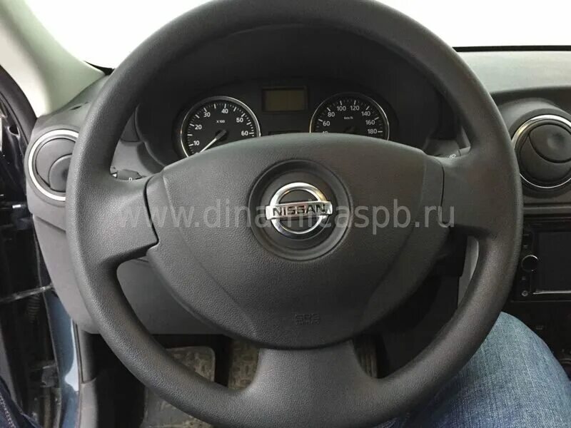 Руль nissan nissan almera 2013. Кожаный руль ниссан альмера g15. Оплетка на руль ниссан альмера g15. Руль на ниссан g15. Оплетка на руль ниссан альмера g15.