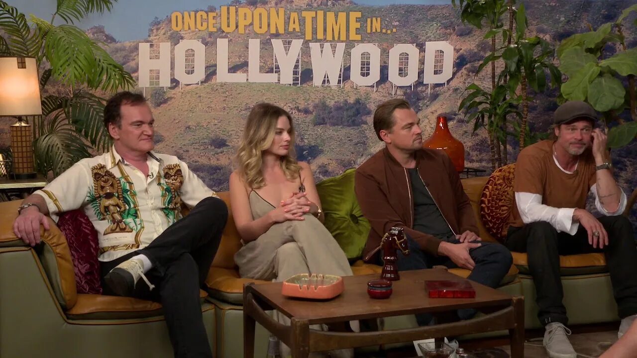 однажды в голливуде качество. однажды в голливуде юрет пит. однажды в голливуде качество. однажды в голливуде обложка. брэд питт однажды в голливуде.