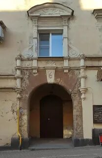 Крепостная 6