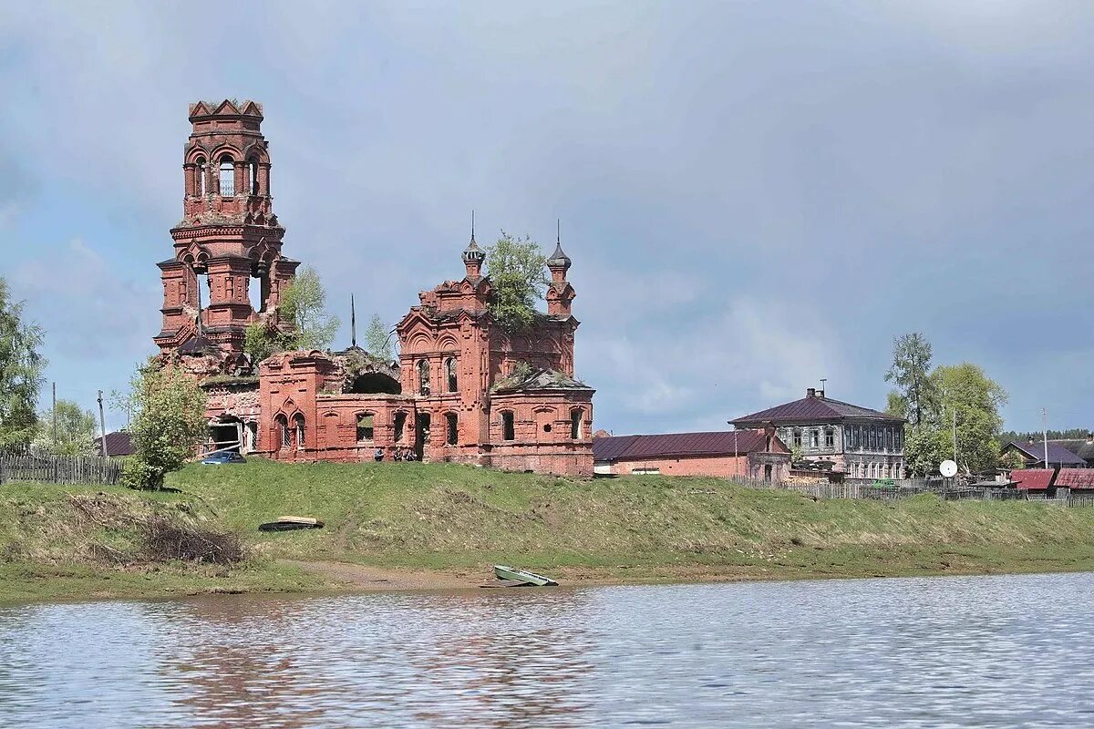 Благовещенская Церковь Покча. Село Покча Пермский край. Церковь село Покча. Покча Чердынский район Церковь. Гисметео пермский край чердынь