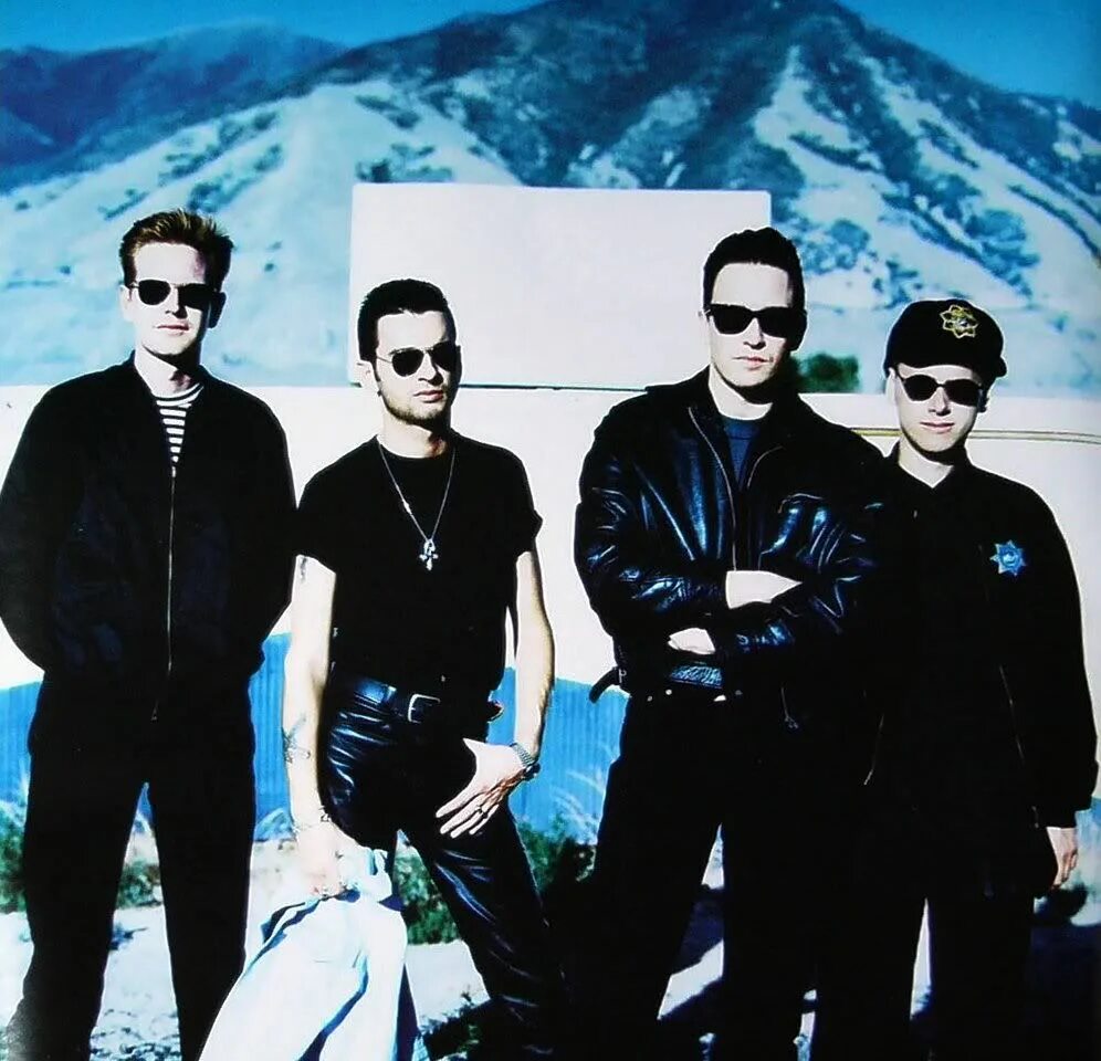 Депеш мод персонал. Группа depeche mode 1990. группа depeche mode 1993. dave gahan violator. депеш мод 1990.