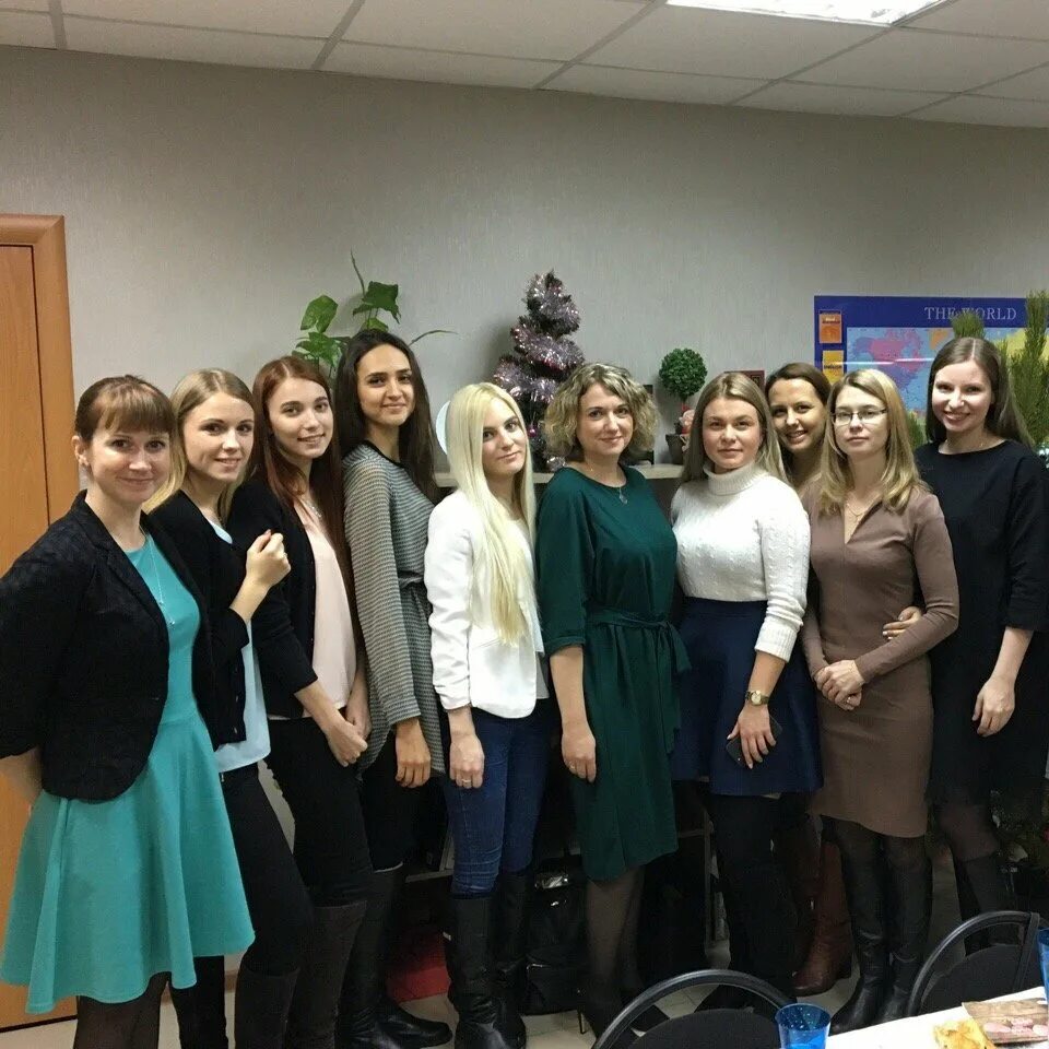 Королев обучение. Королев и училка. Королев обучение. Королев обучение. Обучение в королеве.