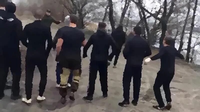 Показал боксеру как нужно драться на улице
