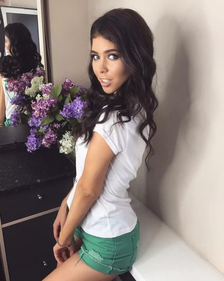 Алена тремзина. Досуга в казахстане. Номера девушек. Досуг ангарск девушки. Женщины в иркутске для любви.