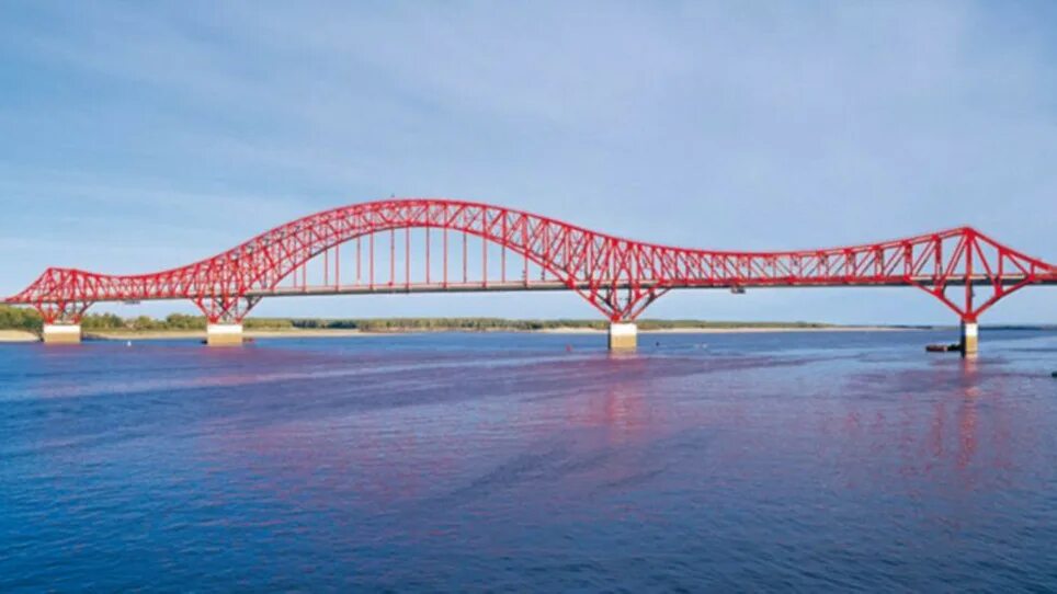 Сколько ушло металла на мост красный дракон. Мост дракон в Ханты-Мансийске. Мост через Иртыш в Ханты-Мансийске. Мост в Ханты-Мансийске красный. Красный дракон Ханты-Мансийск.