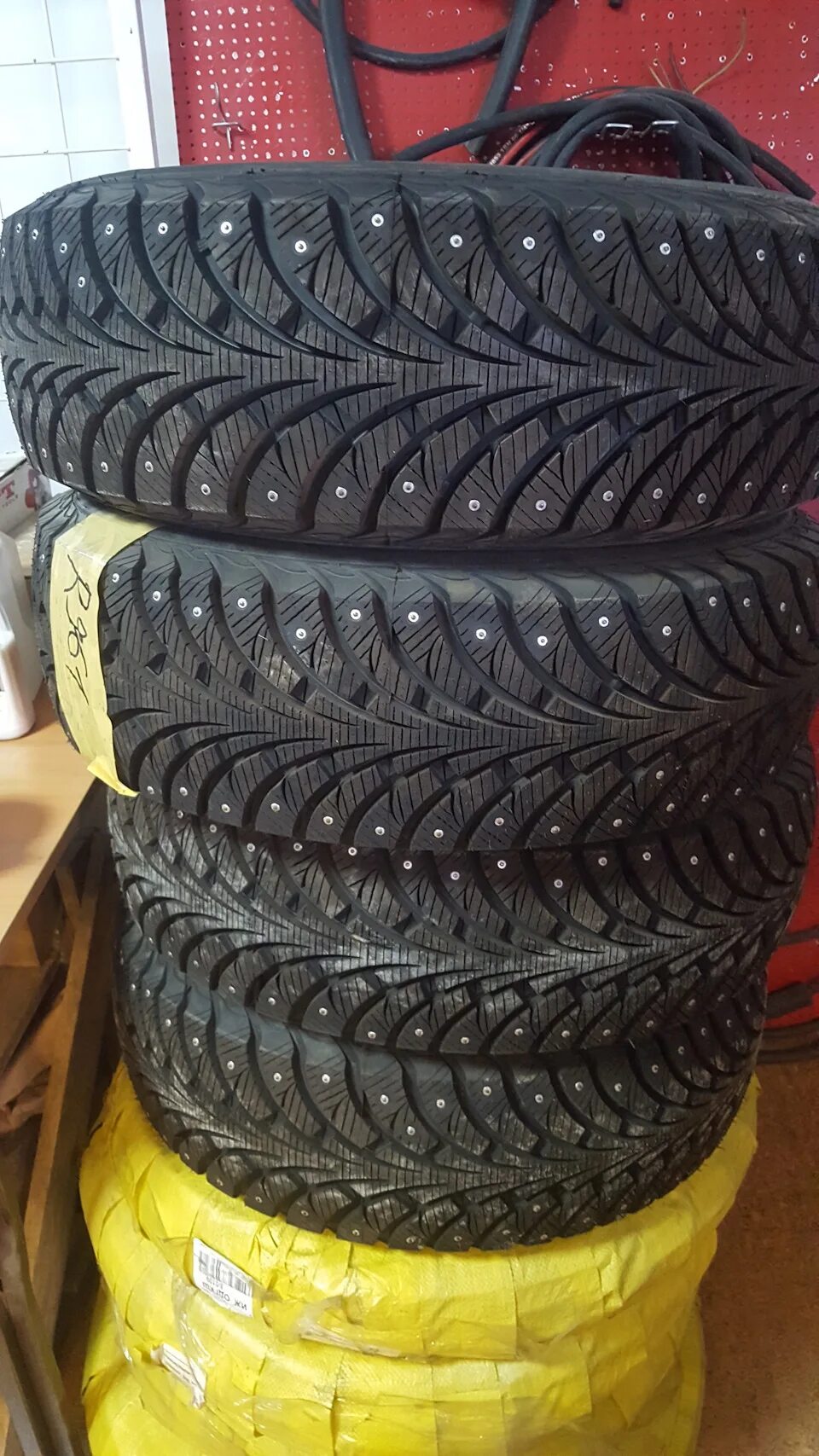 Сава шины 195/65 r15 зима. Sava Eskimo stud 195/65 r15. Sava Eskimo 195/65 r15. Зимняя шина Sava Eskimo stud. Шины эскимо