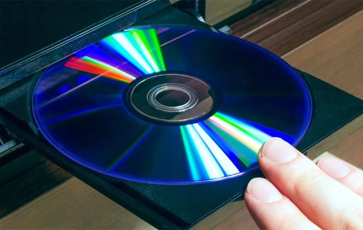 Blu-ray Disc. Blu ray диски. Blu ray Disc 2000. Blu-ray (Blu-ray Disc).