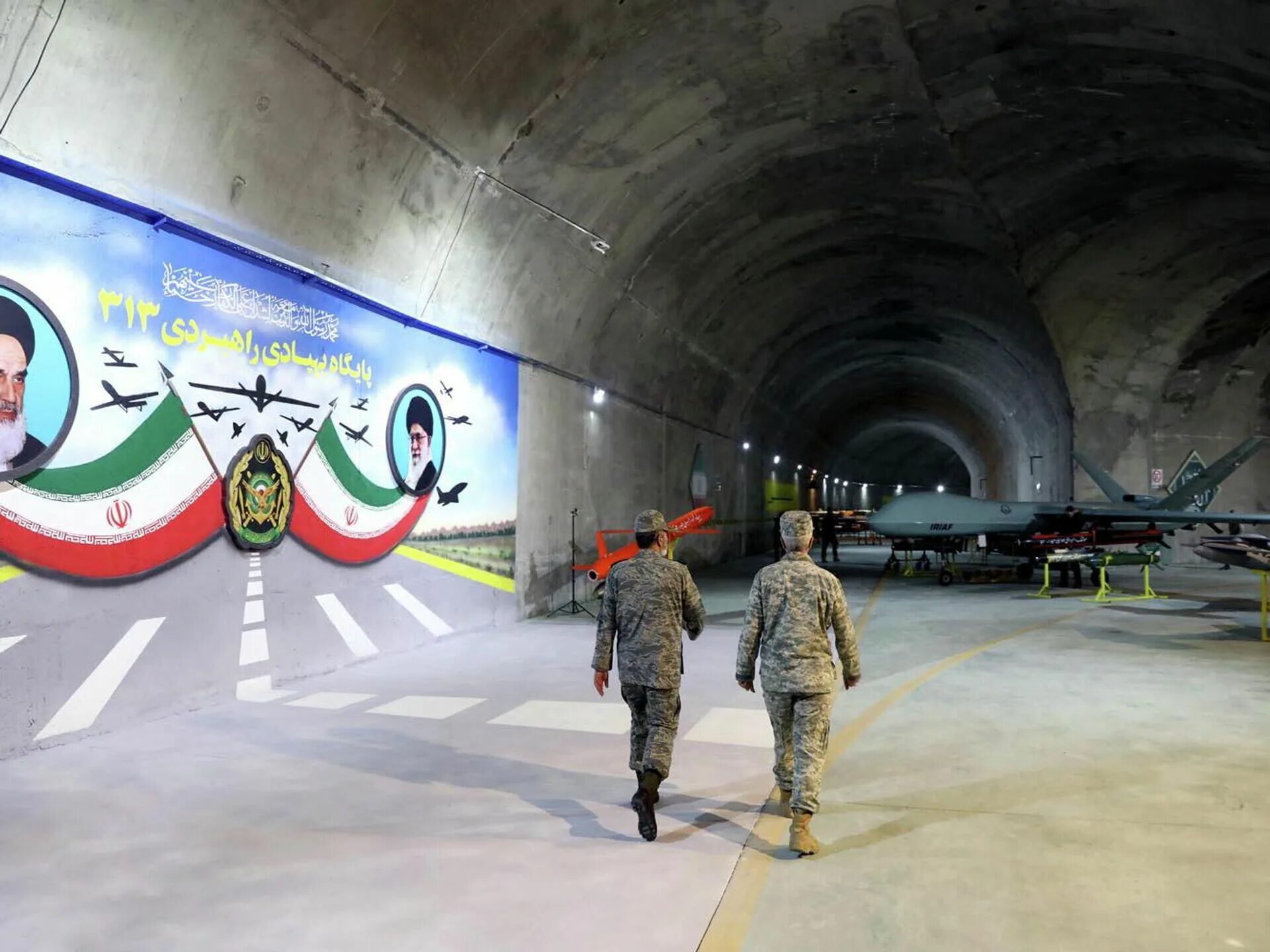 Армия ирана 2024. Подземные базы Ирана. Подземный аэродром в Иране. Иран подземная база. Иранская подземная авиабаза.