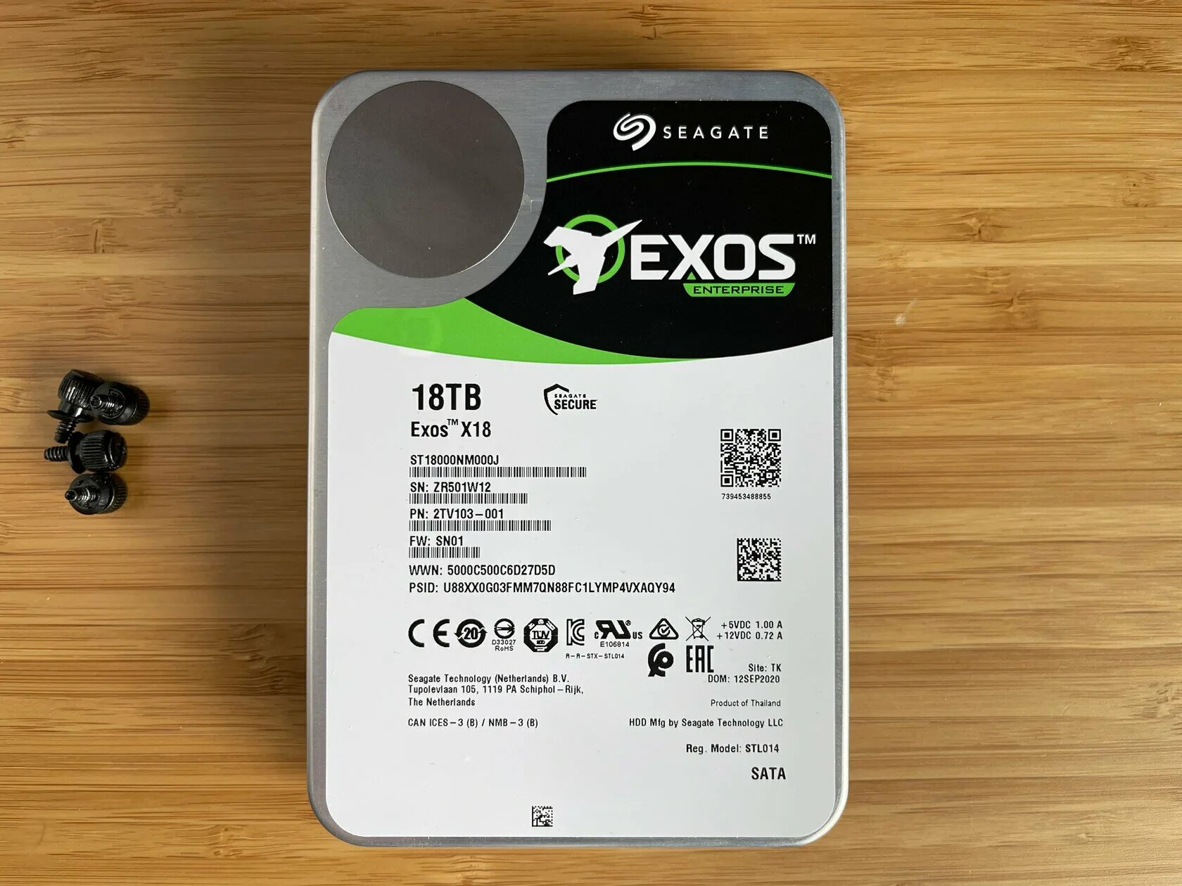 X 18 x 14 0. Seagate Exos x18 st18000nm000j. Seagate 18 ТБ st18000nm000j. Seagate Exos x18 st16000nm000j. Seagate Exos 7e8 1 ТБ st1000nm000a.