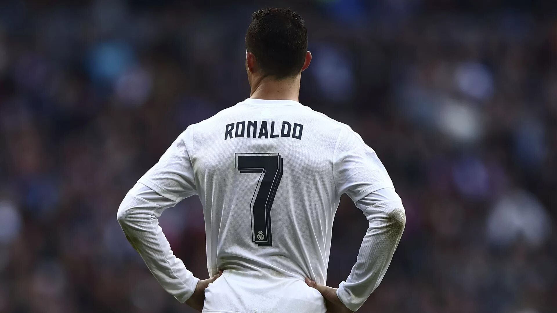 Как пишется криштиану роналду. Фото роналду реал мадрид 2016 эффект. Кристина роналду. Павел ходеев футболист. Роналдо реал 2006.