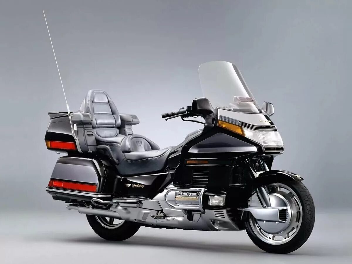 Honda gold wing 1500. Honda gl1500 Gold Wing. Honda Gold Wing 1990. Gl 1500 Gold Wing. Honda gl 1500 2000.