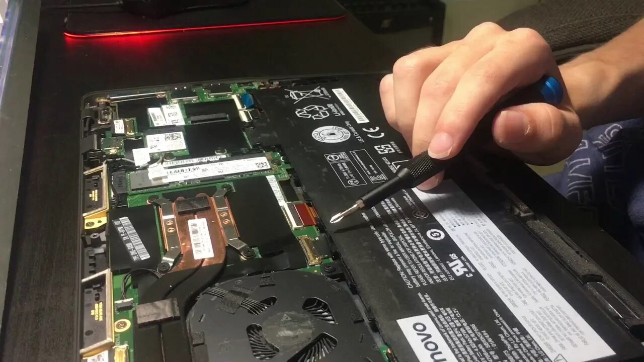 mode auditorija Parana upe lenovo thinkpad 3 blinking power light bagāža Runā Ka