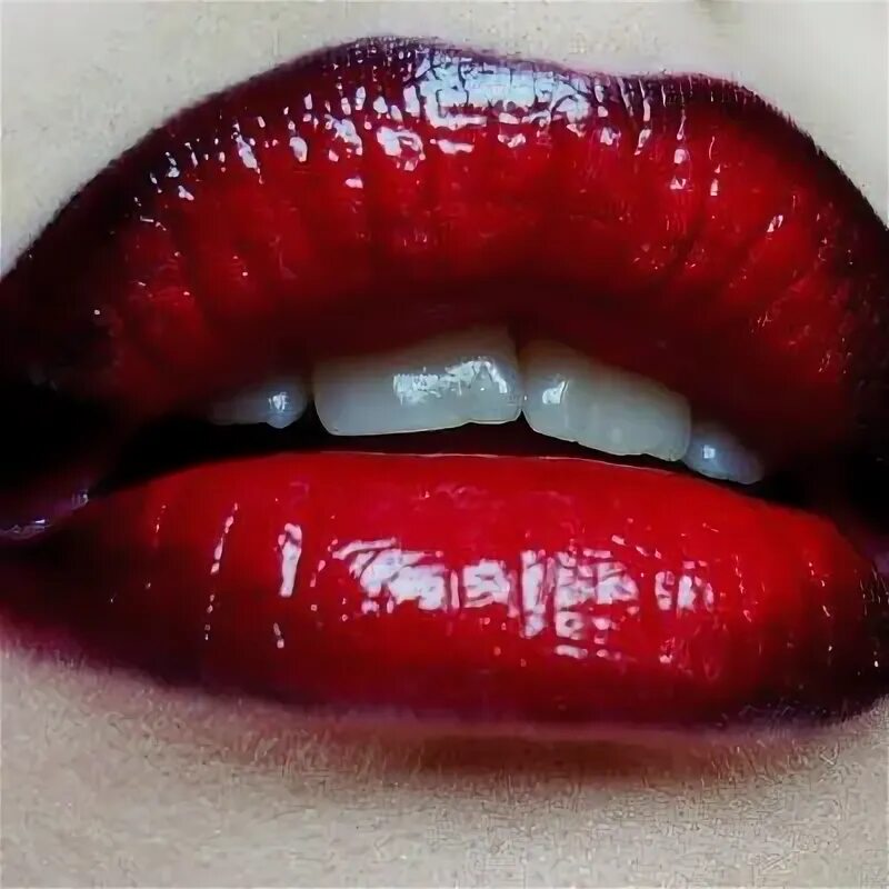 21 Insanely Intricate Lip Art Looks for Halloween Beauty Halloween beauty, Hallo