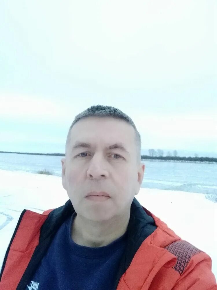 Работа в котласе для мужчин. Ведущий котлас мужчина.