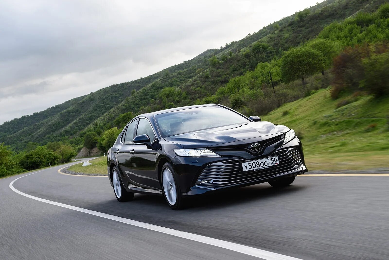 Toyota camry 2022. Тойота камри последнее поколение. Камри американка 2018. Тойота камри 2018. Toyota camry 2024.