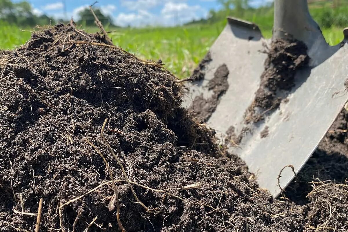 Organic fertilizer. Удобрение органическое. лютый компост. organic vitality compost.