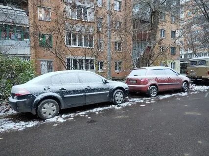 Первый снег случился утром город сказкой