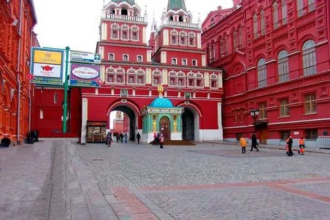 Сколько в москве ворот