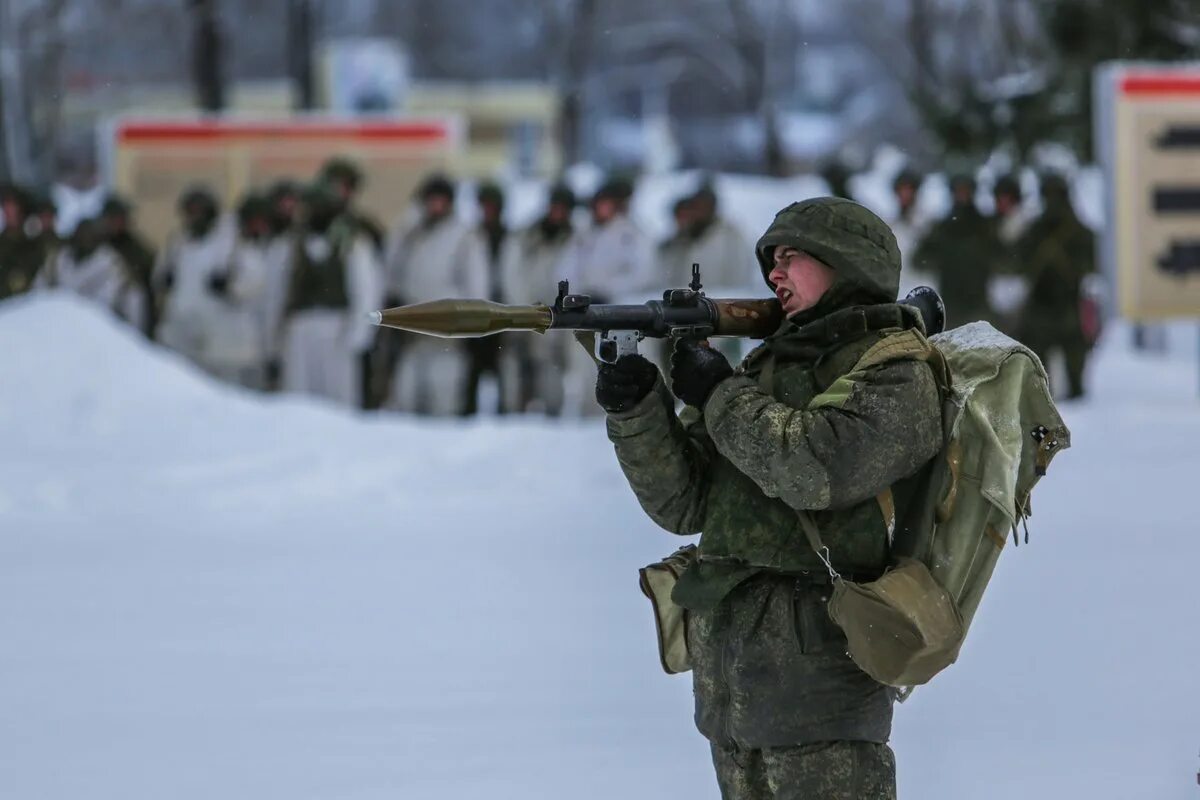 Станковый гранатомет агс 17. Донбасс медиа групп в вк. Стрельба из агс 17. Самооборона горловки корса. Самооборона горловка агс горящие.