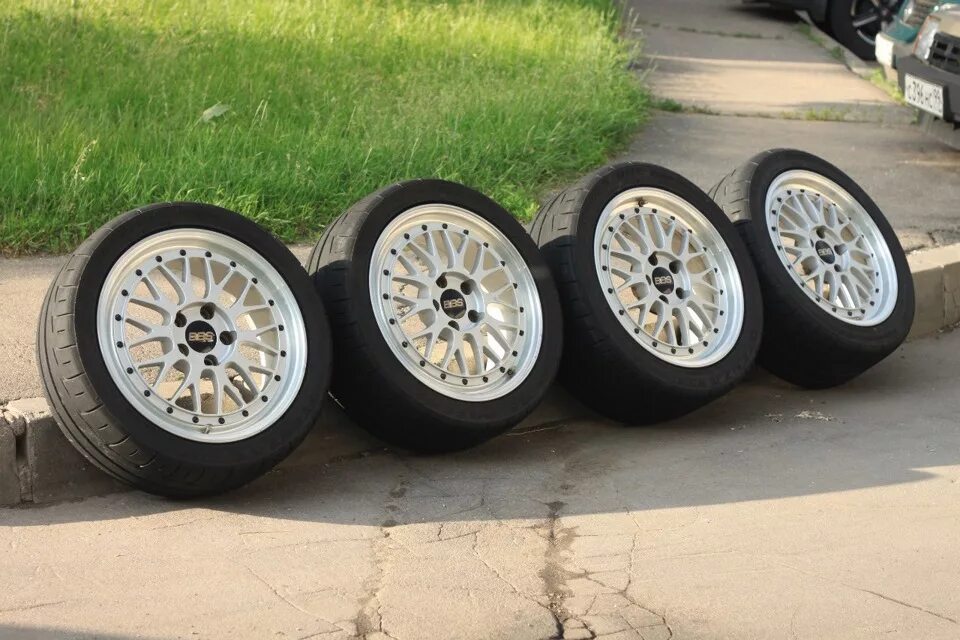 Диски BBS LM r17. Диски BBS LM r16. Диски BBS r17 5x114.3. Диски BBS r18 5x114.3. Купить колеса 114.3 5