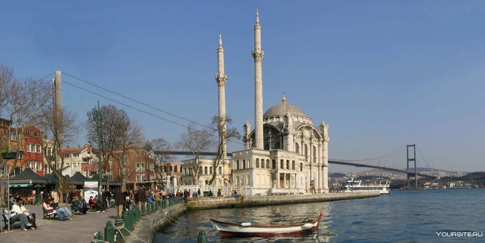 Стамбул русскоговорящий. Набережная Ортакей Стамбул. Ортакей мечеть Стамбул. Мечеть Меджидие Стамбул. Мечеть ортакёй (Ortaköy Camii).