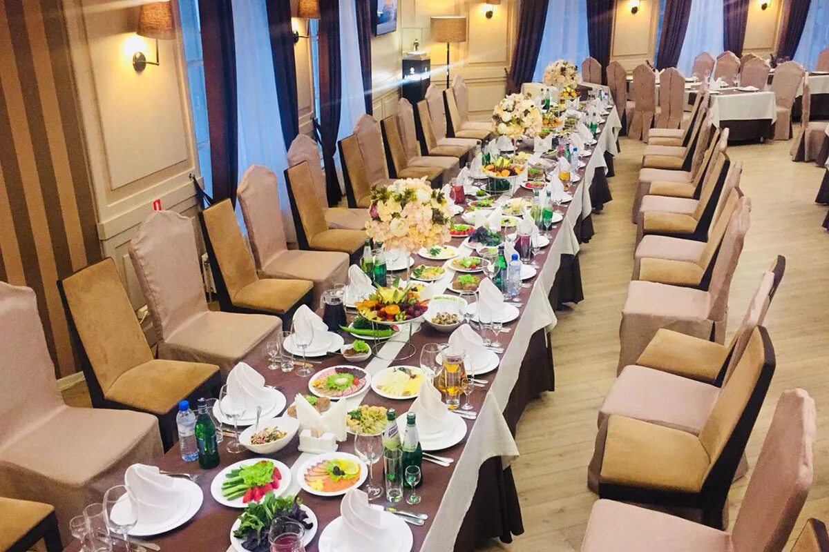 Ресторан арарат люберцы. Ресторан арарат на арбате. Кафе арарат в люберцах красногорская. Ресторан арарат арбат 32. Ресторан арарат люберцы.