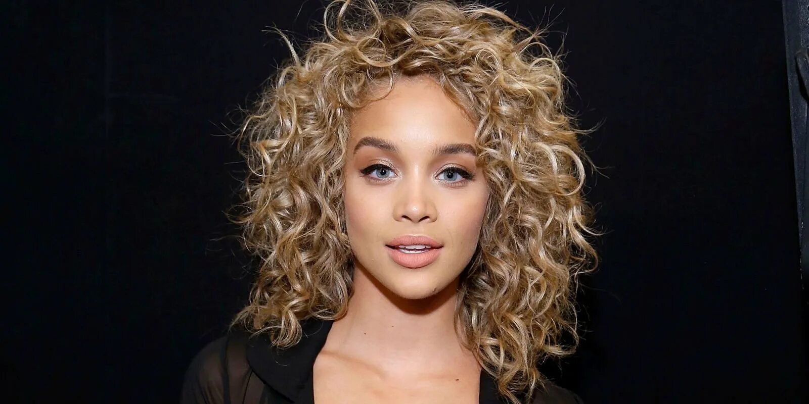 Jasmine Sanders кудри. Кудри на средние волосы. Мелкие кудри на средние волосы.