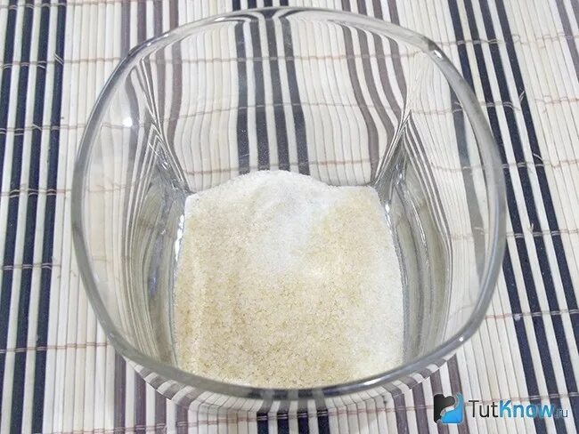 Желатин для желе пищевой. Загуститель пищевой для холодца. Пропорции желатина и воды для заливного из курицы с желатином. Приготовить 10%раствор желатина. Как развести желатин для заливного.